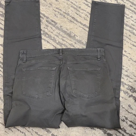 J Brand Jeans Men's Kane Straight-Fit Pant with 34" Inseam Herb - Picture 7 of 8